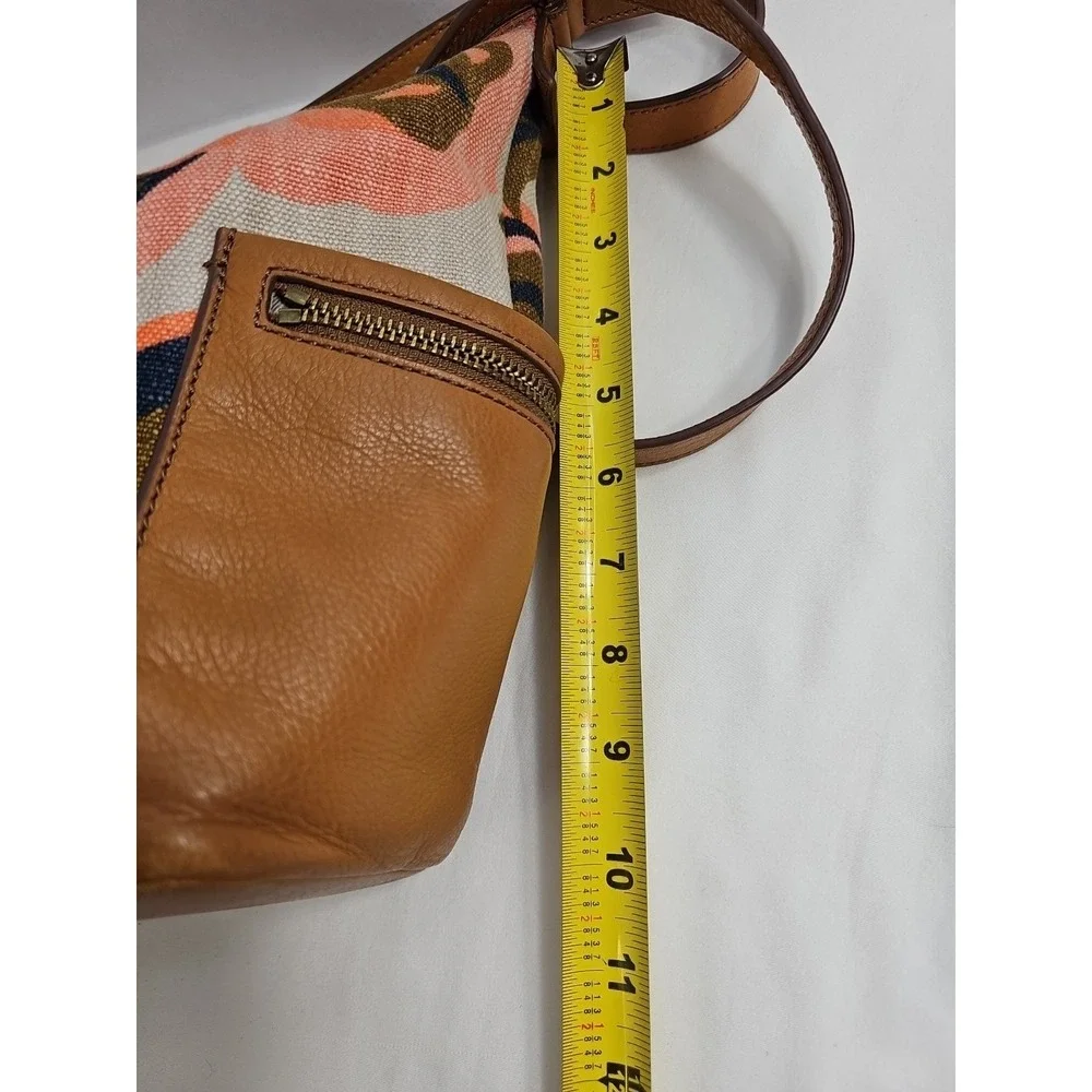 VTG Fossil Shoulder Bag‎ Leather Accents - Canvas Hobo